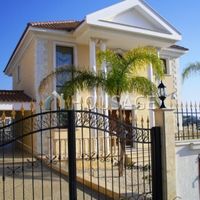 Villa in Republic of Cyprus, Lemesou, 530 sq.m.