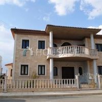 Villa in Republic of Cyprus, Eparchia Larnakas, 390 sq.m.