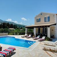 Villa in Greece, Ionian Islands, 240 sq.m.