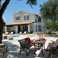 Villa in Greece, Ionian Islands, 240 sq.m.