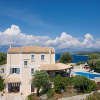 Villa in Greece, Ionian Islands, 240 sq.m.