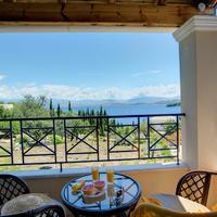 Villa in Greece, Ionian Islands, 240 sq.m.