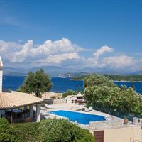 Villa in Greece, Ionian Islands, 240 sq.m.