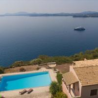 Villa in Greece, Ionian Islands, 270 sq.m.