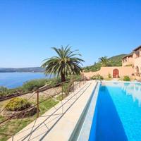 Villa in Greece, Ionian Islands, 270 sq.m.