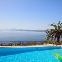 Villa in Greece, Ionian Islands, 270 sq.m.