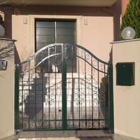 Villa in Greece, Central Macedonia, Center, 650 sq.m.