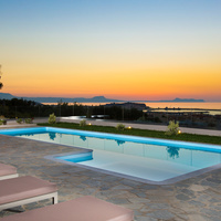 Villa in Greece, Crete, Chania, 320 sq.m.