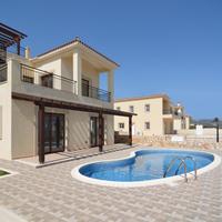 Villa in Republic of Cyprus, Eparchia Pafou, Paphos, 148 sq.m.