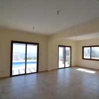 Villa in Republic of Cyprus, Eparchia Pafou, Paphos, 148 sq.m.