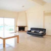 Villa in Republic of Cyprus, Eparchia Pafou, Paphos, 168 sq.m.