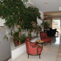 Other in Greece, Central Macedonia, Center, 400 sq.m.