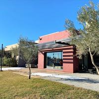 Villa in Greece, Central Macedonia, Center, 470 sq.m.