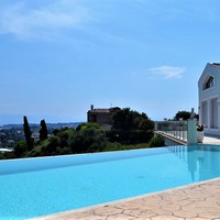 Villa in Greece, Ionian Islands, 340 sq.m.