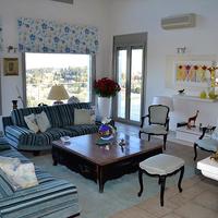 Villa in Greece, Ionian Islands, 340 sq.m.