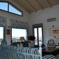 Villa in Greece, Ionian Islands, 340 sq.m.