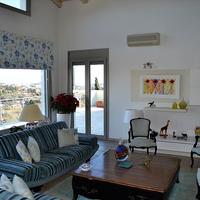 Villa in Greece, Ionian Islands, 340 sq.m.