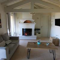 Villa in Greece, Ionian Islands, 140 sq.m.