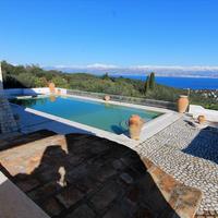 Villa in Greece, Ionian Islands, 600 sq.m.