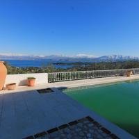 Villa in Greece, Ionian Islands, 600 sq.m.