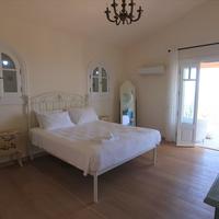 Villa in Greece, Ionian Islands, 600 sq.m.