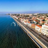 Other commercial property in Republic of Cyprus, Eparchia Larnakas, 1100 sq.m.