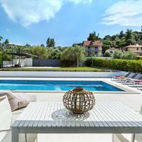 Villa in Greece, Central Macedonia, Center, 164 sq.m.