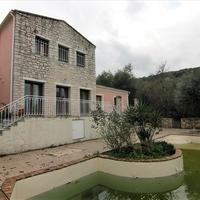 Villa in Greece, Ionian Islands, 380 sq.m.