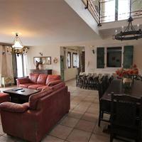 Villa in Greece, Ionian Islands, 380 sq.m.