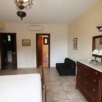 Villa in Greece, Ionian Islands, 380 sq.m.