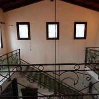 Villa in Greece, Ionian Islands, 380 sq.m.