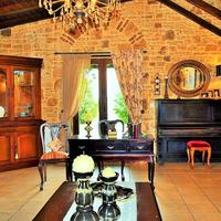 Other in Greece, Central Macedonia, Center, 300 sq.m.