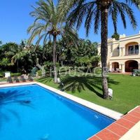 Вилла в Испании, Андалусия, 1070 кв.м.