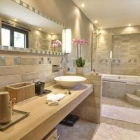 Villa in Greece, Ionian Islands, 290 sq.m.