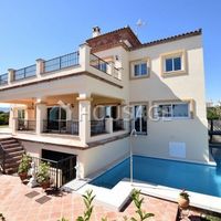 Вилла в Испании, Андалусия, 570 кв.м.