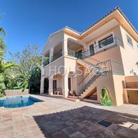 Villa in Spain, Andalucia, 485 sq.m.