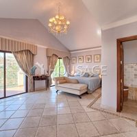 Villa in Spain, Andalucia, 485 sq.m.