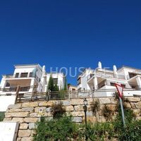 Villa in Spain, Andalucia, 627 sq.m.