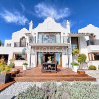 Villa in Spain, Andalucia, 298 sq.m.