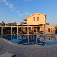 Villa in Greece, Ionian Islands, 343 sq.m.