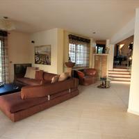 Villa in Greece, Ionian Islands, 343 sq.m.