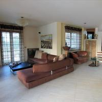 Villa in Greece, Ionian Islands, 343 sq.m.