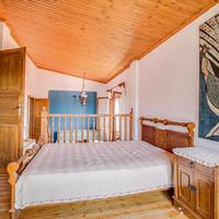 Villa in Greece, Central Macedonia, Center, 290 sq.m.