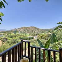 Villa in Spain, Andalucia, 322 sq.m.