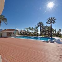 Вилла в Испании, Андалусия, 1500 кв.м.