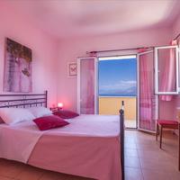 Villa in Greece, Ionian Islands, 240 sq.m.