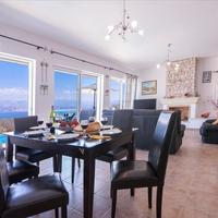 Villa in Greece, Ionian Islands, 240 sq.m.