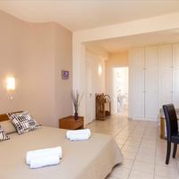 Villa in Greece, Ionian Islands, 240 sq.m.