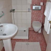 Отель (гостиница) в Греции, Центральная Македония, Центр, 600 кв.м.