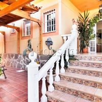 Вилла в Испании, Канарские Острова, Санта-Крус-де-Тенерифе, 361 кв.м.
